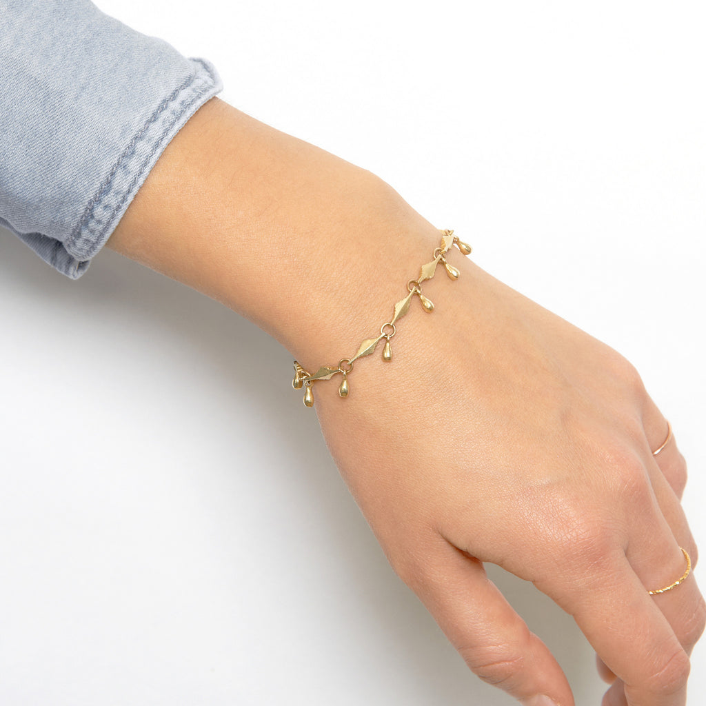 Full Pyramid Bracelet