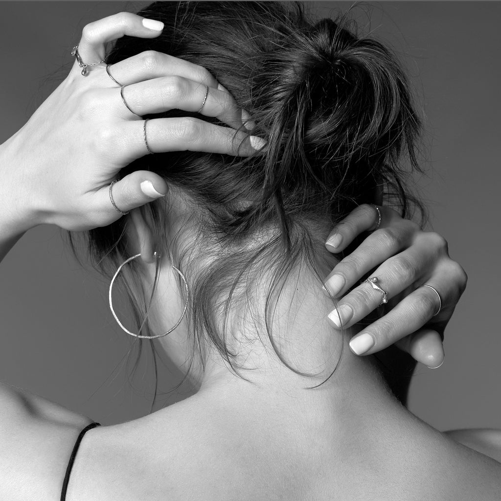 Scratchy Hoops